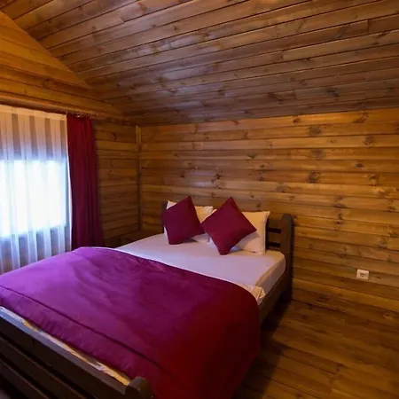 Lodge Orman Koskleri *